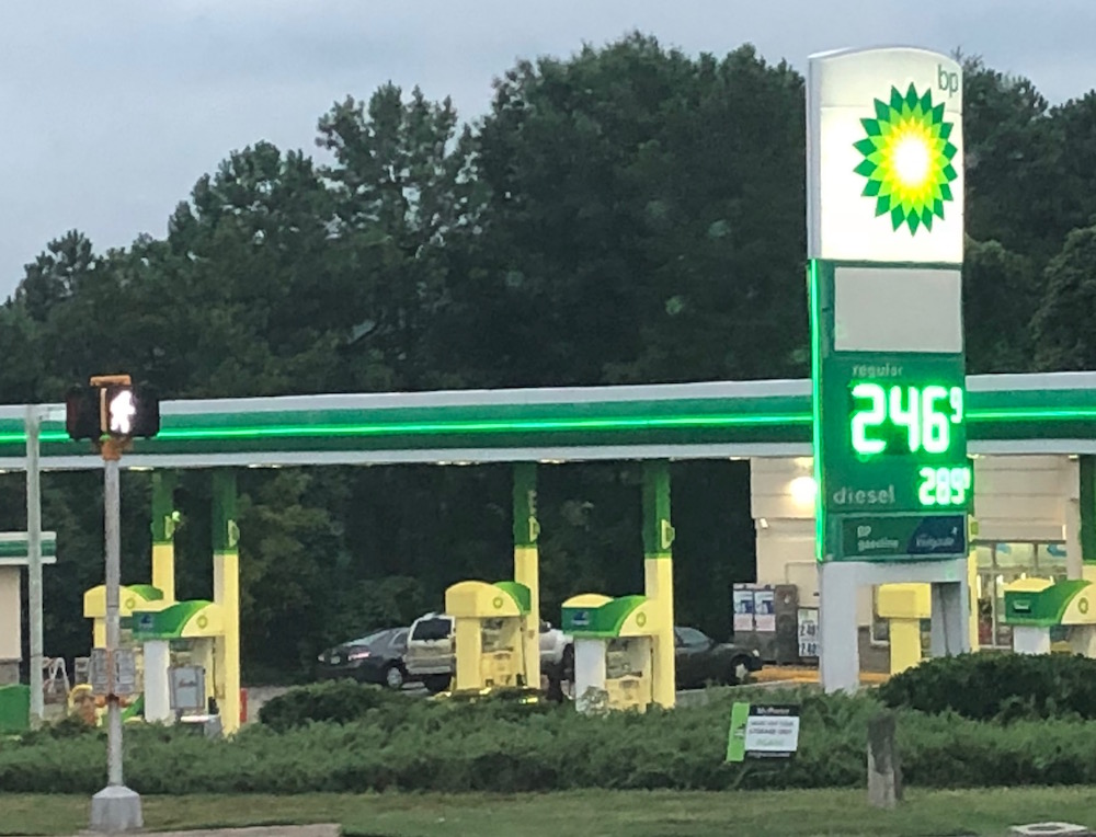 gas prices continue falling as Labor Day holiday approaches