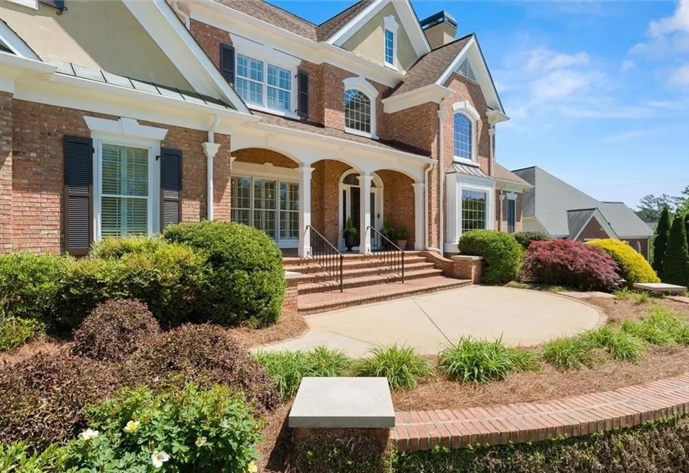 East Cobb Real Estate: Column Gate brick sells for $1.9M
